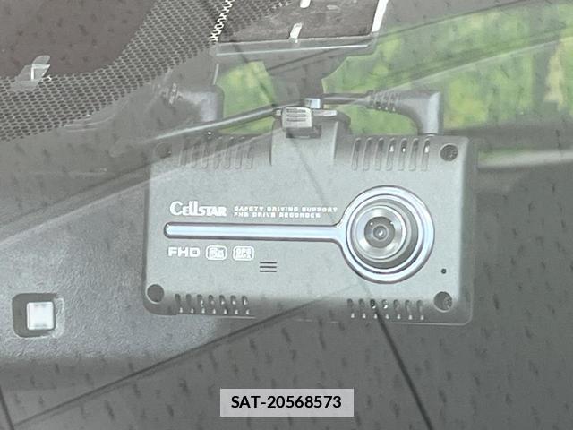 Toyota C-HR 2018-11 7868382-4