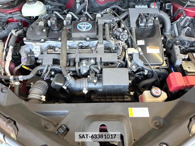 Toyota C-HR 2017-05 7869060-17