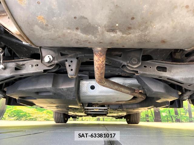 Toyota C-HR 2017-05 7869060-18