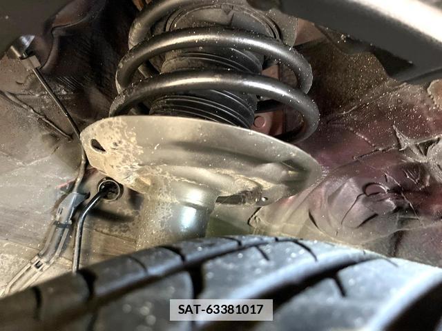 Toyota C-HR 2017-05 7869060-19