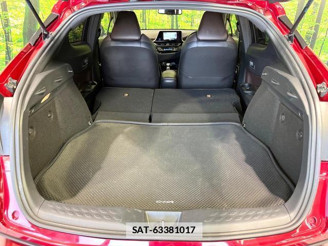 Toyota C-HR 2017-05 7869060-9