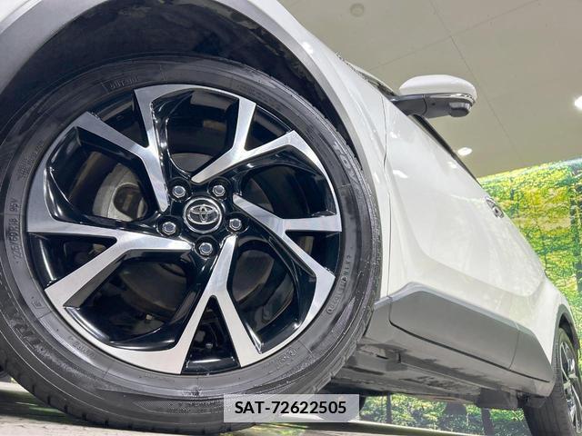 Toyota C-HR 2017-05 7869138-12