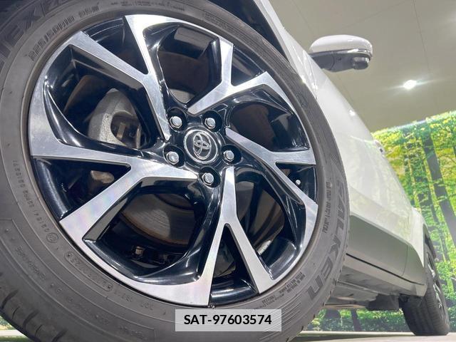 Toyota C-HR 2017-12 7869146-12