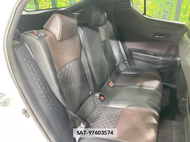 Toyota C-HR 2017-12 7869146-8
