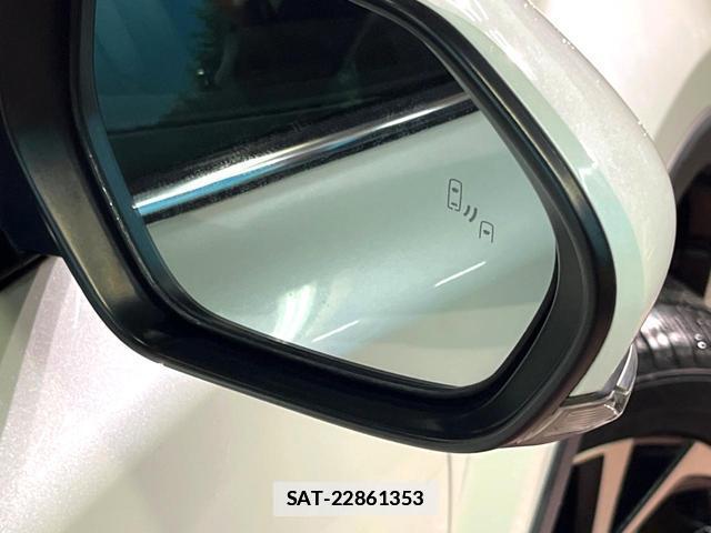 Toyota C-HR 2019-11 7869204-6