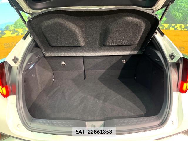 Toyota C-HR 2019-11 7869204-9