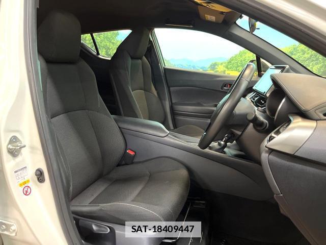 Toyota C-HR 2019-09 7869213-7