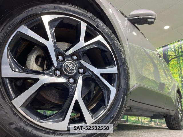 Toyota C-HR 2017-04 7869795-12