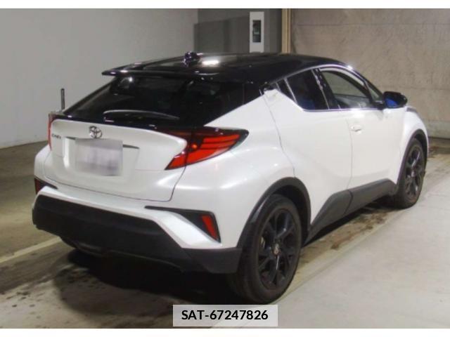 Toyota C-HR 2022-03 7870676-3