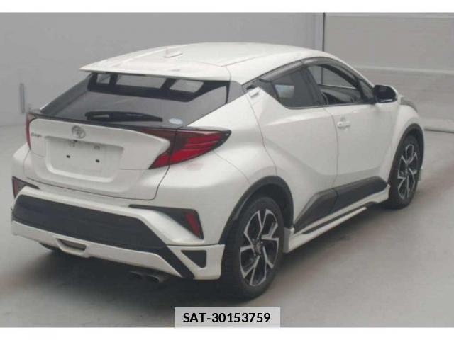 Toyota C-HR 2020-01 7870686-4