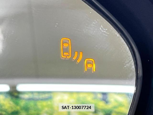 Toyota C-HR 2018-10 7870898-4
