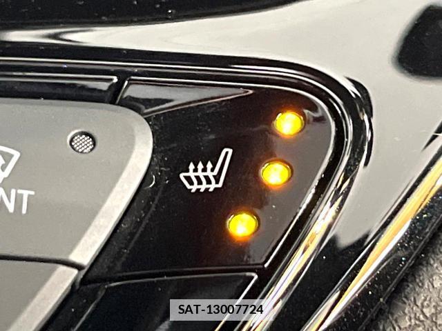 Toyota C-HR 2018-10 7870898-5