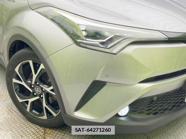 Toyota C-HR 2017-03 7871875-11