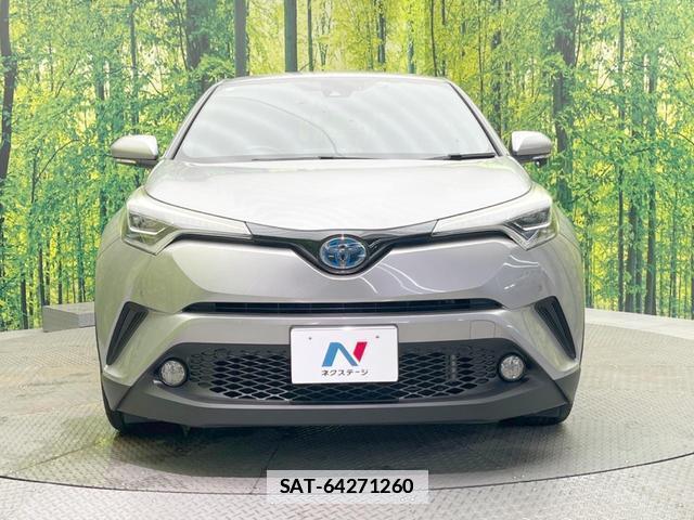 Toyota C-HR 2017-03 7871875-13
