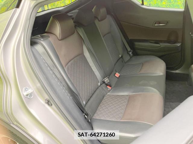 Toyota C-HR 2017-03 7871875-8