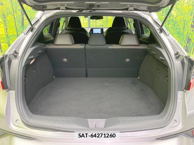 Toyota C-HR 2017-03 7871875-9