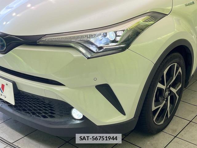 Toyota C-HR 2017-03 7872479-11
