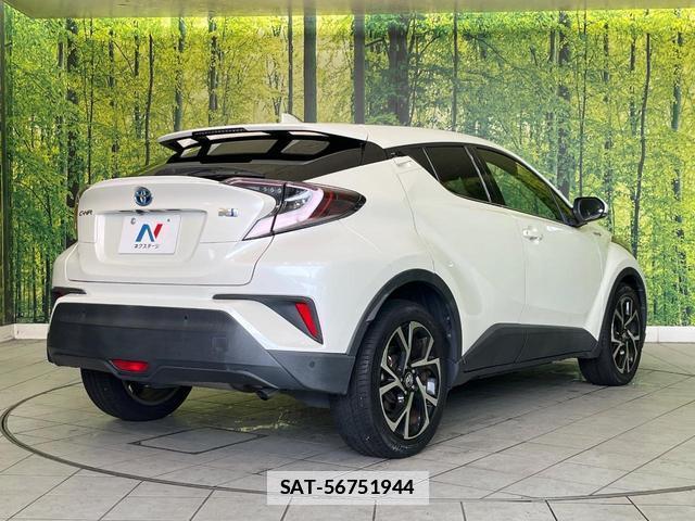 Toyota C-HR 2017-03 7872479-16