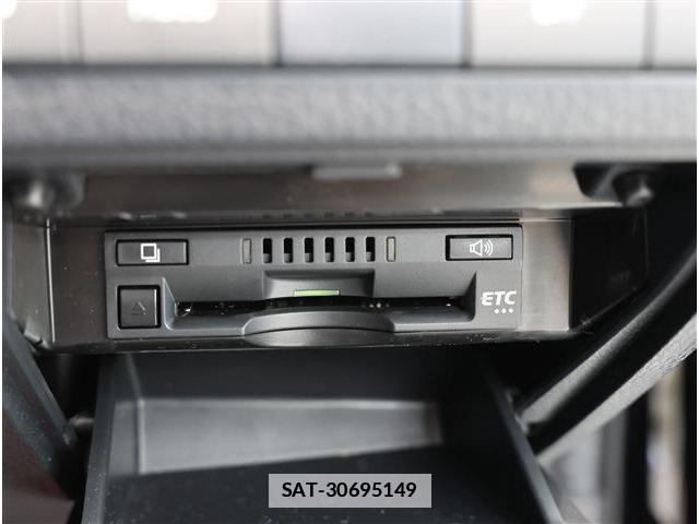 Toyota CAMRY 2021-06 7871329-4