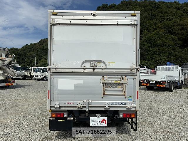 MITSUBISHI FUSO CANTER 2016-02 7872206-4