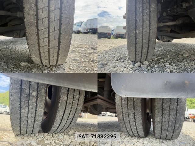 MITSUBISHI FUSO CANTER 2016-02 7872206-6