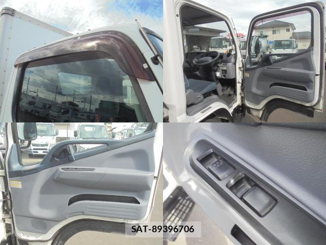MITSUBISHI FUSO CANTER 2015-11 7872639-7