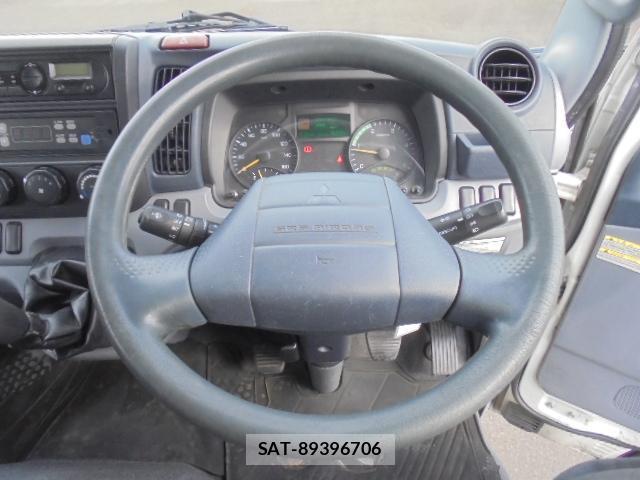 MITSUBISHI FUSO CANTER 2015-11 7872639-9
