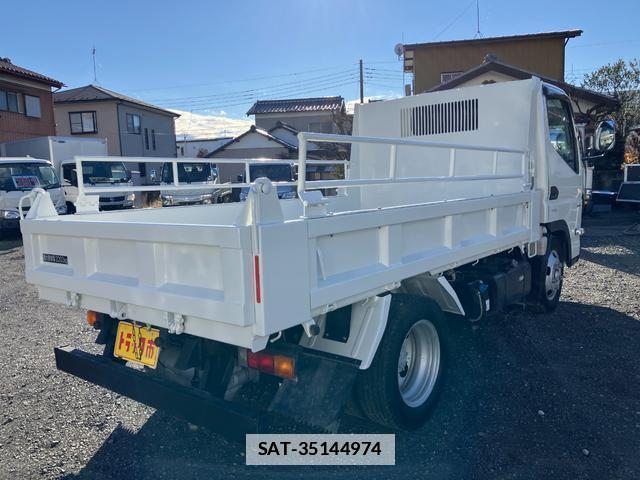 MITSUBISHI FUSO CANTER 2021-12 7872791-2