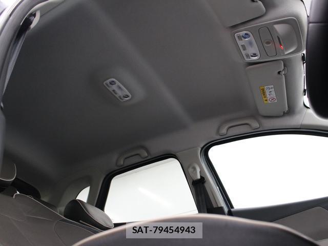 Renault CAPTUR 2016-07 7870432-13