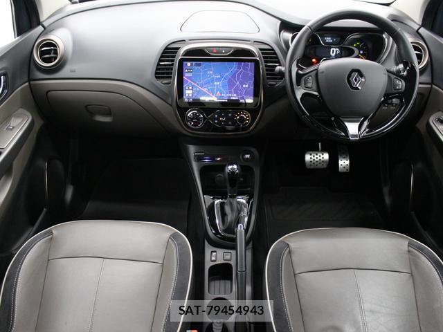 Renault CAPTUR 2016-07 7870432-4