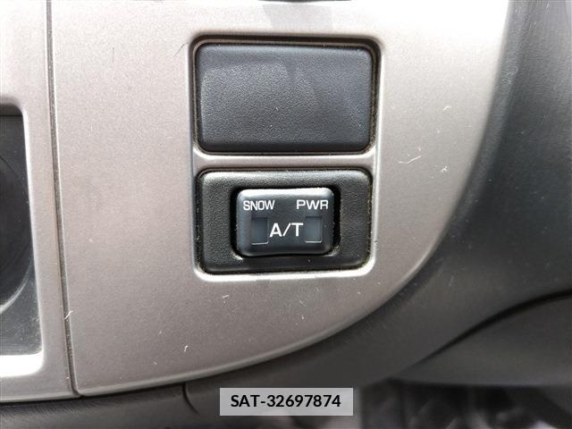 Nissan CARAVAN BUS 2011-11 7867810-14