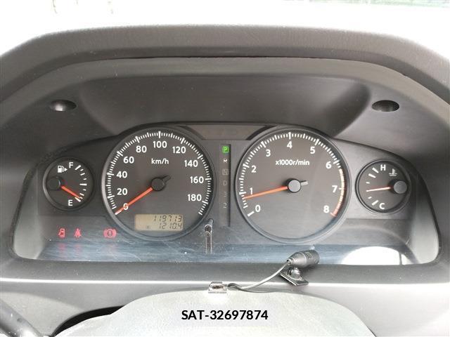 Nissan CARAVAN BUS 2011-11 7867810-15