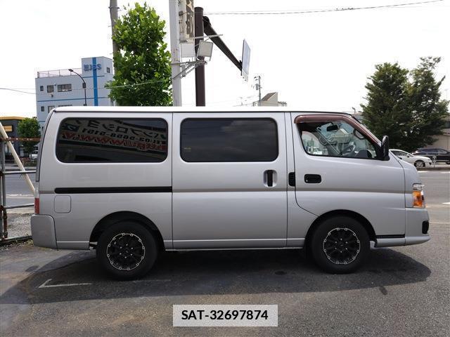 Nissan CARAVAN BUS 2011-11 7867810-3