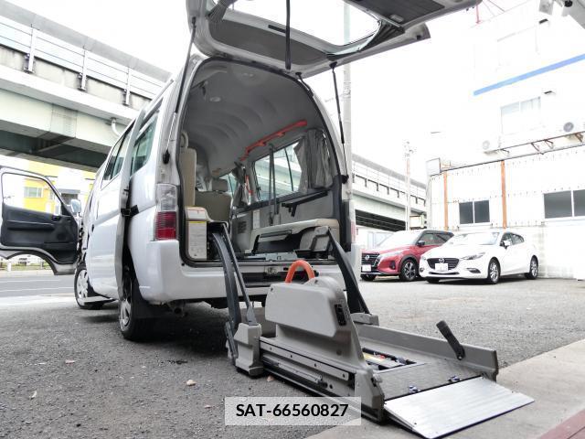 Nissan CARAVAN BUS 2010-03 7872032-2