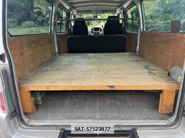 Nissan Caravan 2009-01 7866887-9