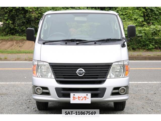 Nissan Caravan 2010-08 7866889-2