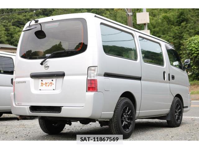 Nissan Caravan 2010-08 7866889-7