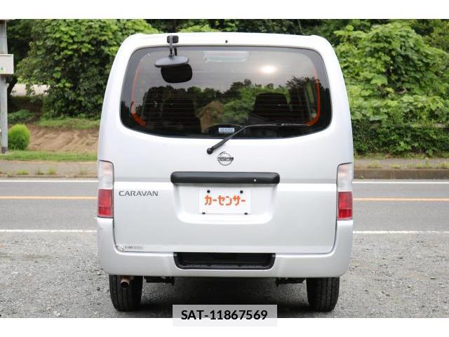 Nissan Caravan 2010-08 7866889-8