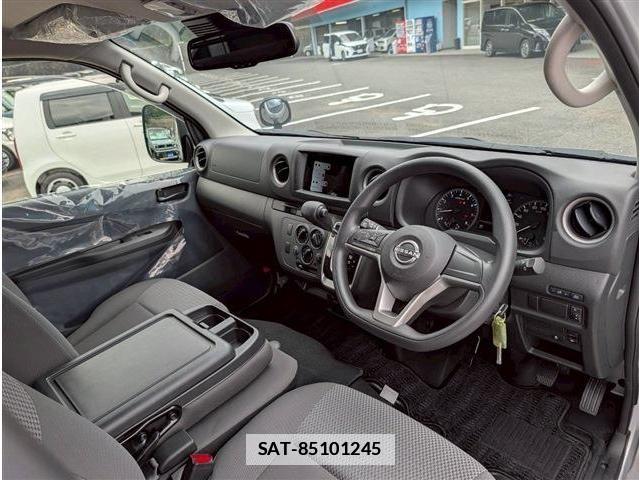 Nissan Caravan 2026-03 7872077-13