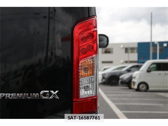 Nissan Caravan 2022-04 7872288-12