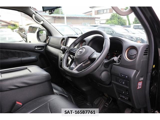 Nissan Caravan 2022-04 7872288-14