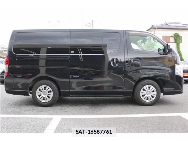Nissan Caravan 2022-04 7872288-8
