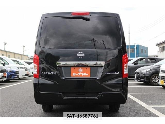 Nissan Caravan 2022-04 7872288-9