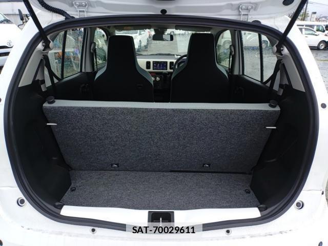 Mazda CAROL 2017-06 7868877-5