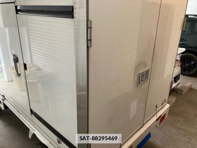 Suzuki CARRY TRUCK 2016-01 7868650-4