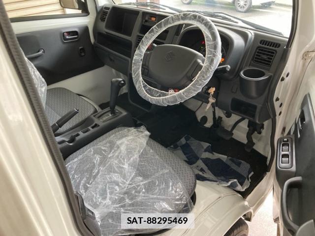 Suzuki CARRY TRUCK 2016-01 7868650-5