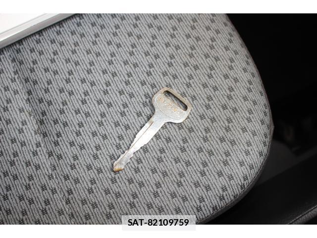 Suzuki CARRY TRUCK 2017-01 7870276-10