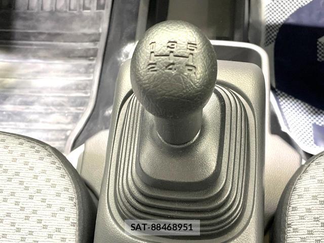 Suzuki CARRY TRUCK 2023-10 7870860-2