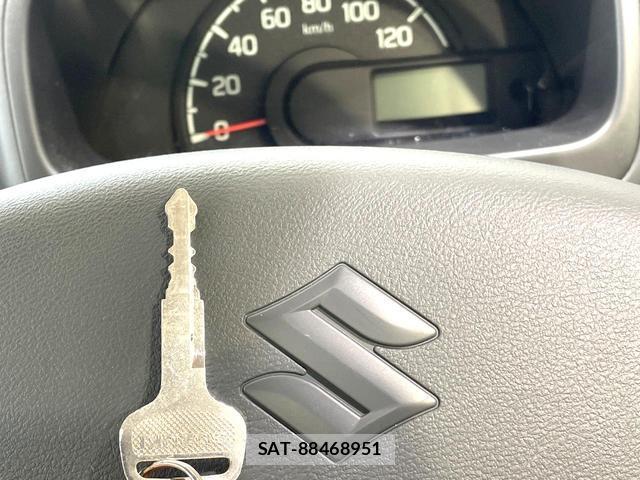 Suzuki CARRY TRUCK 2023-10 7870860-6