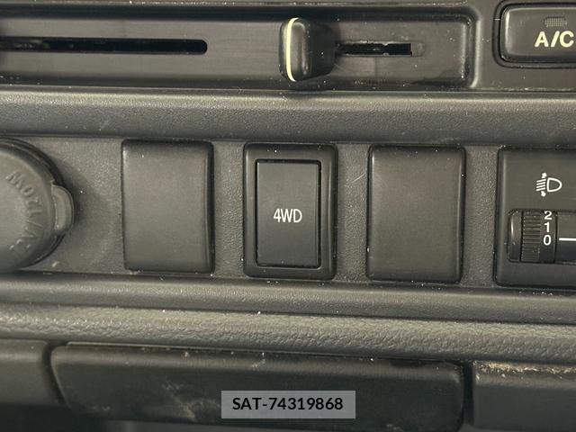 Suzuki CARRY TRUCK 2018-06 7873131-4